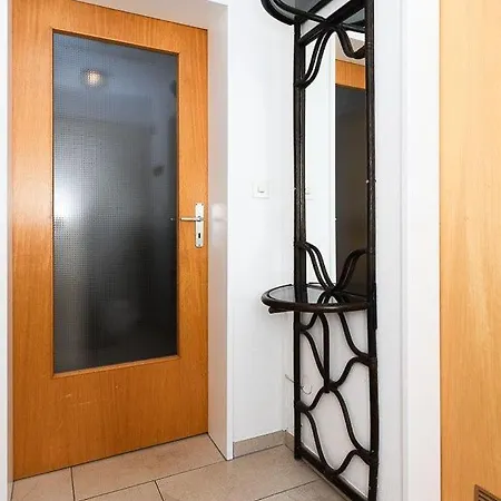 Kerstin * بينسيرسيال